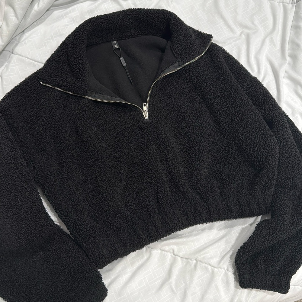Zaful black nubby teddy crop quarter zip pullover jacket size M